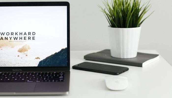 laptop on desk - digital