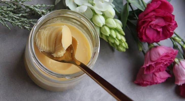 Ghee with flowers