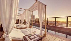Vibe hotel rooftop
